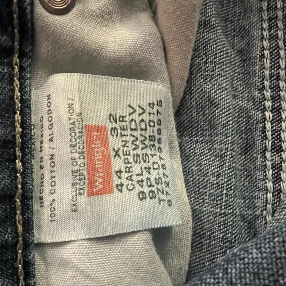 Wrangler Men's Relaxed Carpenter Jeans in Denim Blue 44x32